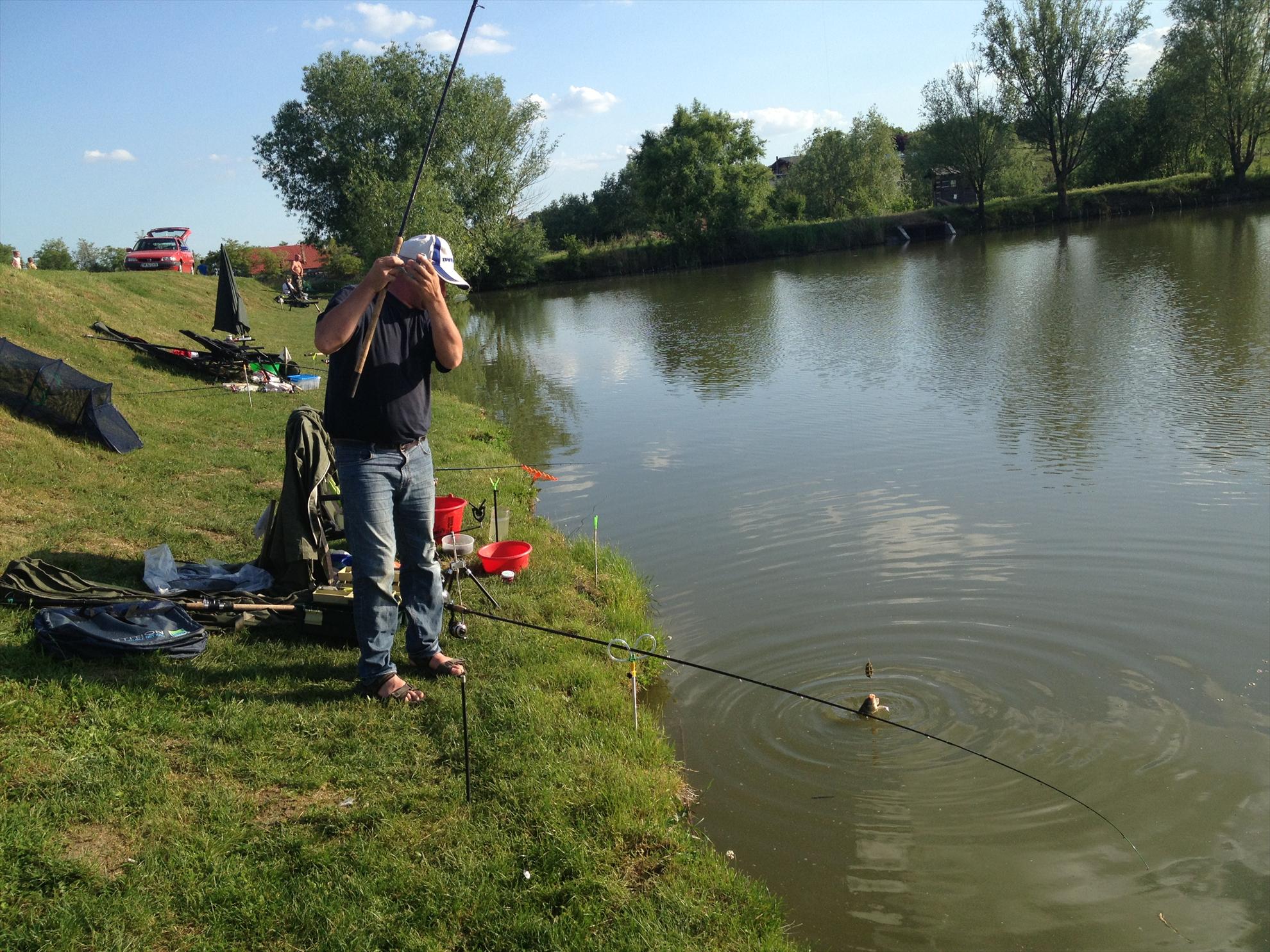 La balta Cornesti cu prieteni. - img0887.jpg